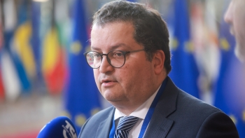 Imagem de Ministro das Finanças afasta para já orçamento retificativo