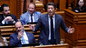 Imagem de Chega quer movimento antifascista classificado de terrorista