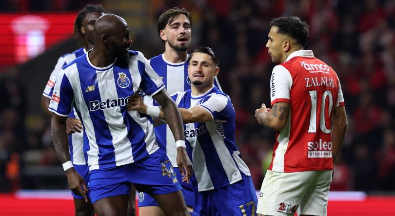 Imagem de FC Porto ‘vira’ resultado e vence Braga por 2-1