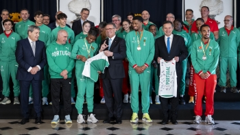 Imagem de Presidente da República condecorou medalhados dos Mundiais de pista coberta