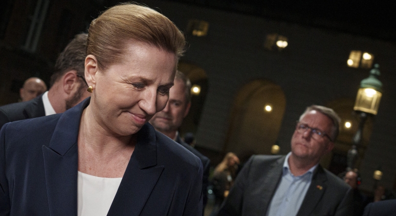 Imagem de Primeira-ministra dinamarquesa formaliza demissão e rei vai receber partidos