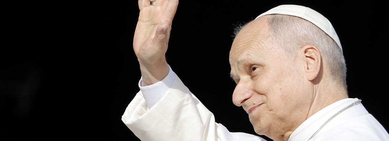 Imagem de Papa Leão XIV alerta para os riscos da idolatria do dinheiro