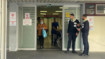 Imagem de Médicos ponderam escusa de responsabilidade face à pressão nas urgências (áudio)