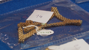 Imagem de Hasta pública de peças em ouro com muita procura (vídeo)