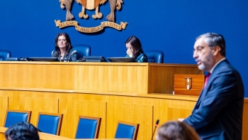 Imagem de PS recomenda descarbonização do Porto do Funchal (vídeo)