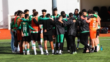Imagem de Ribeira Brava tem manutenção por um fio (áudio)
