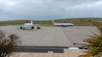 Imagem de Condições adversas forçam desvios para o Porto Santo