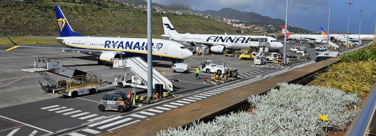 Imagem de Cerca de 40 voos cancelados no Aeroporto da Madeira devido ao vento forte