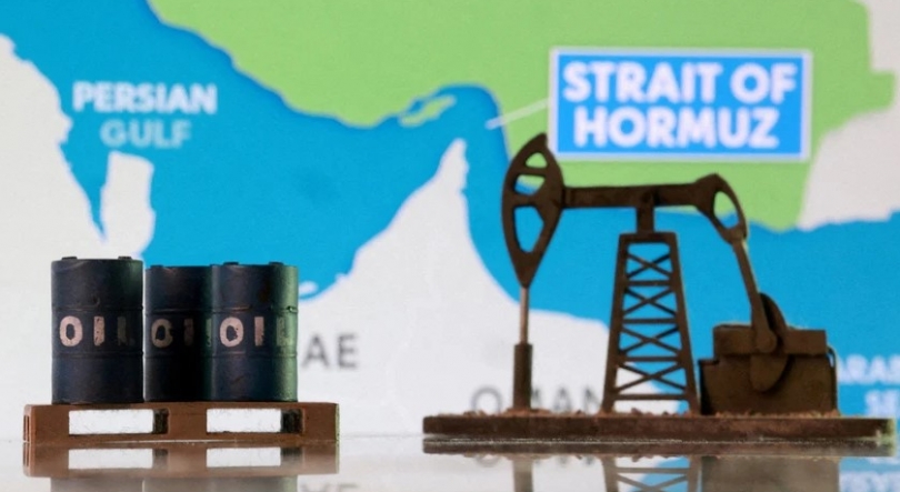 Imagem de Brent cai mais de 9% após Trump anunciar conversações com Teerão