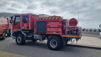 Imagem de Incêndio destruiu casa desabitada na Tabua