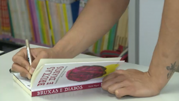 Imagem de Xavier Miguel lança ‘Bruxas e Diabos’ (vídeo)