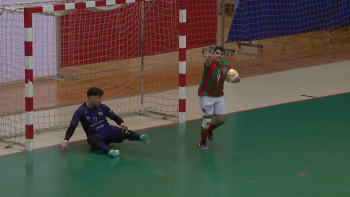 Imagem de Marítimo vence Jorge Antunes após reviravolta no futsal (vídeo)