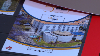 Imagem de Selos celebram 50 anos da autonomia regional apresentados no Funchal (vídeo)