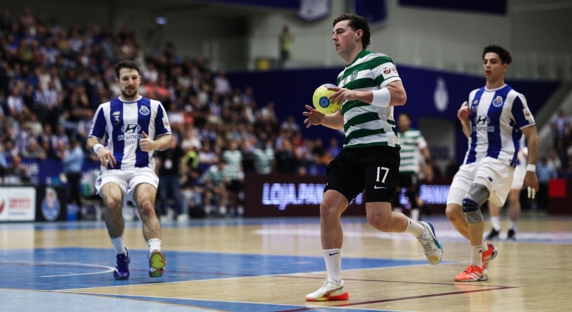 Imagem de Sporting vence FC Porto e reforça liderança rumo ao tricampeonato de andebol