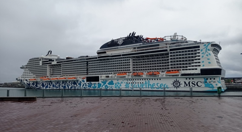 Imagem de Cruzeiros no Médio Oriente suspensos