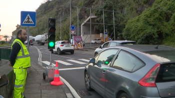 Imagem de Governo testa solução na rotunda da Ribeira Brava (vídeo)