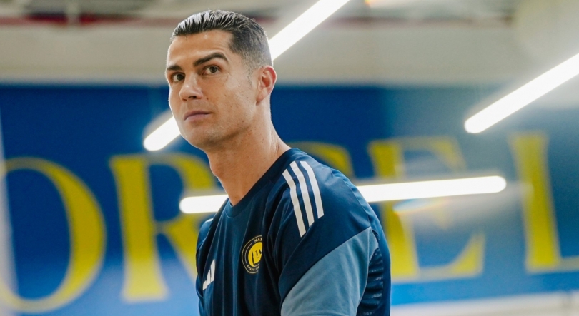 Imagem de Cristiano Ronaldo pode parar quatro semanas com lesão na coxa