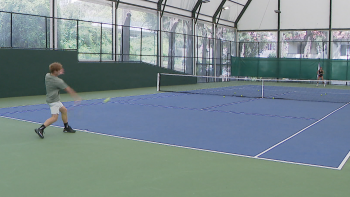 Imagem de Francisco Silva e Vera Ojkic são campeões regionais de ténis sub-14 (vídeo)