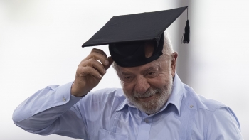 Imagem de Lula prevê visita a Portugal a 21 de abril