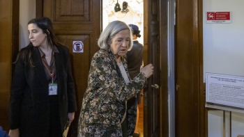 Imagem de Deputados constituintes sentiram-se insultados por Ventura