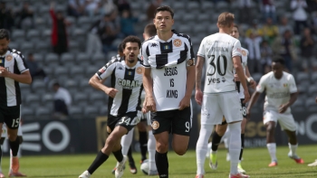 Imagem de Nacional quebra jejum e foge aos lugares de descida