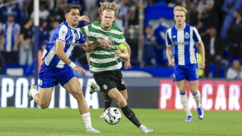 Imagem de Sporting aguenta vantagem no Estádio do Dragão e vai ao Jamor