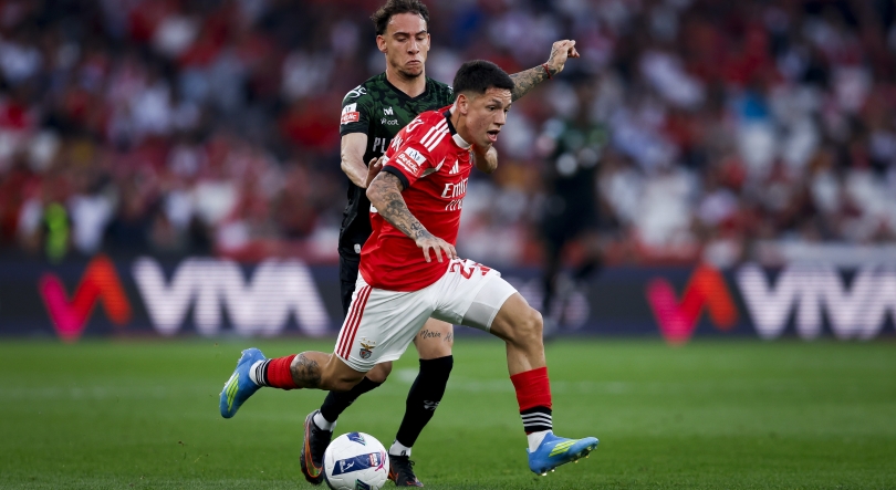 Imagem de Benfica vence Moreirense e refoça segundo lugar provisório