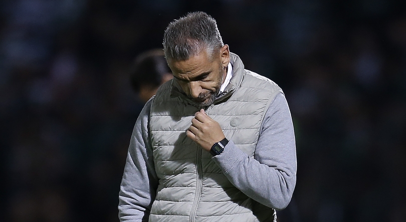 Imagem de Sporting empata nas Aves e deixa FC Porto a um triunfo do título