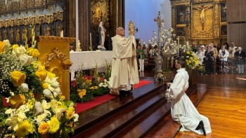 Imagem de Sé encheu para a celebração da Ressurreição (vídeo)