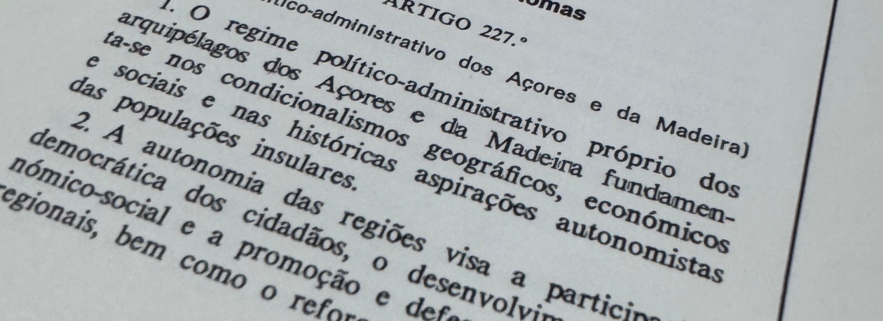 Imagem de Constituição da República Portuguesa consagrou a Autonomia (áudio)