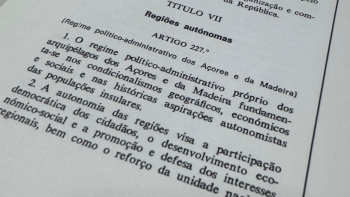 Imagem de Constituição da República Portuguesa consagrou a Autonomia (áudio)