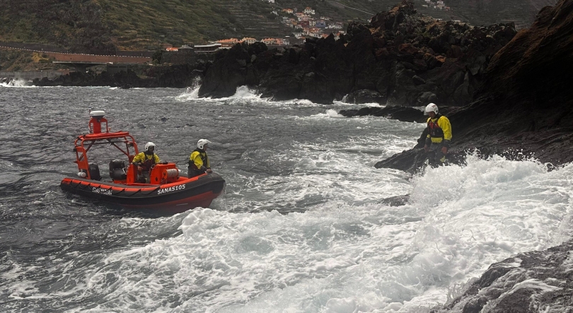 Imagem de Capitania prolonga aviso de agitação marítima forte
