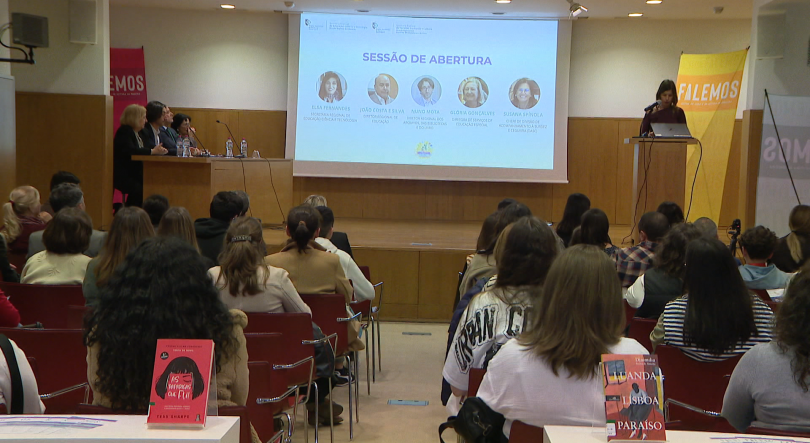 Imagem de Biblioteca infantojuvenil dá a conhecer projeto dedicado a crianças surdas (vídeo)