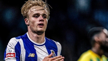 Imagem de FC Porto vence Tondela e está cada vez mais perto do título