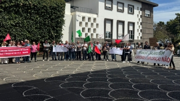 Imagem de Trabalhadores em greve contra pacote laboral (vídeo)