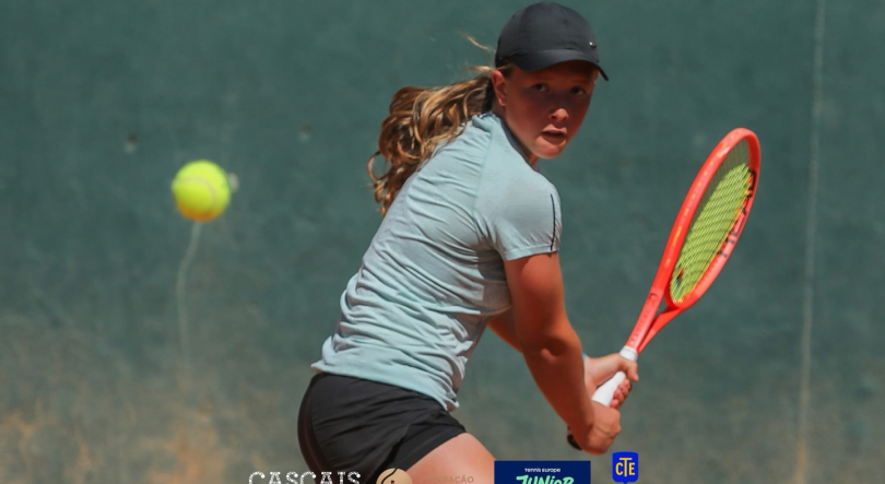 Imagem de Madalena Fernandes vence o Estoril Júnior Open 