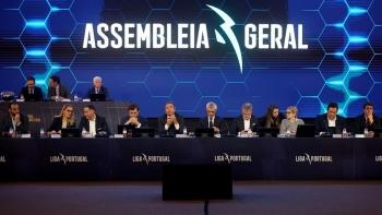 Imagem de Clubes aprovam modelo de comercialização dos direitos com voto contra do Benfica