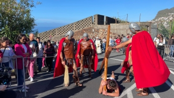 Imagem de Câmara de Lobos recria via sacra ao vivo (vídeo)