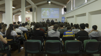 Imagem de 100 novos casos de cancro do pulmão por ano (vídeo)