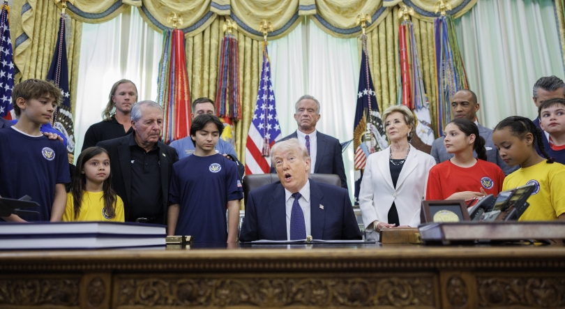 Trump defende salão de baile maior e mais caro para Casa Branca