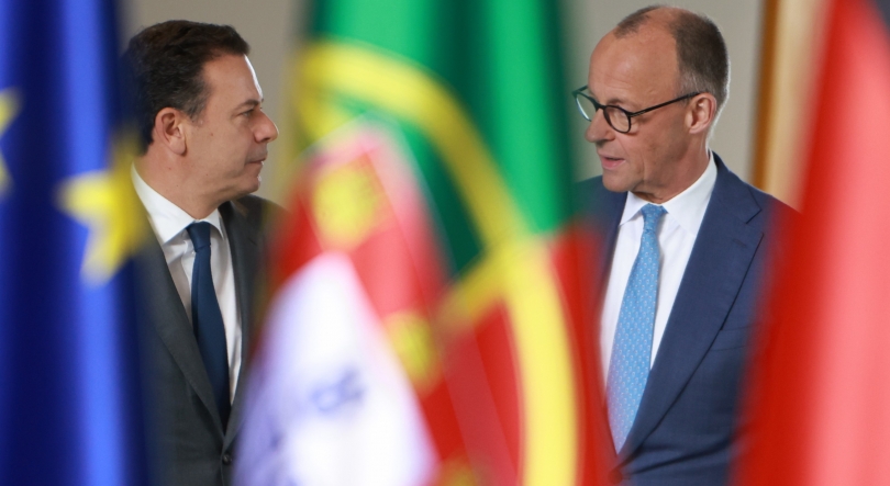 Montenegro e Merz defendem pressão diplomática sobre Teerão