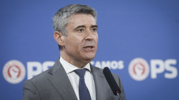 PS acusa o Governo de ser desmazelado na resposta aos momentos críticos