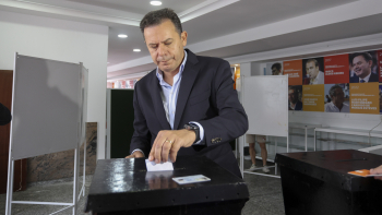 Montenegro sem opositor reeleito no PSD (vídeo)