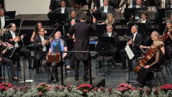 Imagem de Mario Stefano Pietrodarchi juntou-se à Orquestra (vídeo)