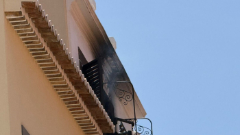 Bombeiros mobilizados para um incêndio num prédio no Funchal (vídeo)
