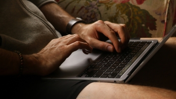 Quase 20 mil trabalhadores em teletrabalho