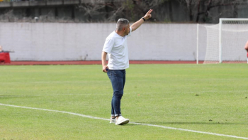 António Oliveira renova pela AD Machico