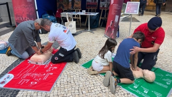 Cerca de 50 casos de paragem cardiorrespiratória por mês (vídeo)