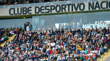 Nacional oferece bilhetes a quem levar adereços do clube