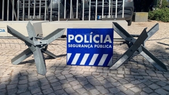 Caso da esquadra do Rato com mais 16 mandados de detenção, para 15 PSP e um civil